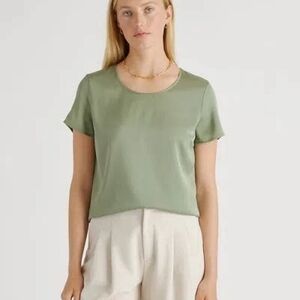 Women's Xs Silk Green Tee Top Quince